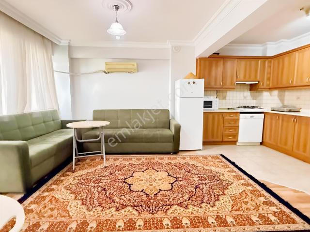 Binyapıdan Feslikan Atatürk Okulu Yakını 2+1 Aile Apartı !