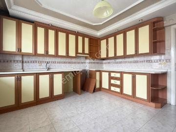Binyapıdan Feslikan Atatürk Okulu Yakını Kiralık 3+1 Daire !