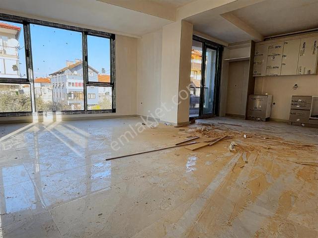 Binyapıdan Kıbrısşehitler Yakını Sıfır 2+1 Kiralık Daire