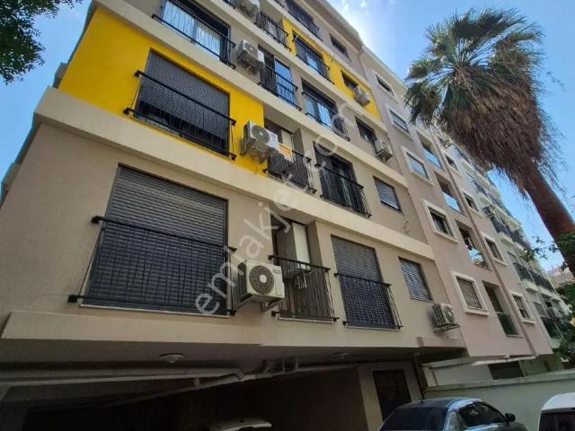 Binax Bakırçay Gayrimenkul 2+1 Köşe Yeni Bina