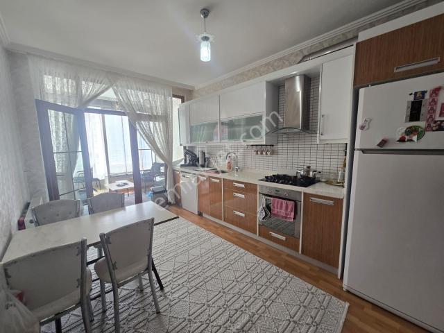 Binevler Sitesi Ara Kat Masrafsız 3+1 Daire