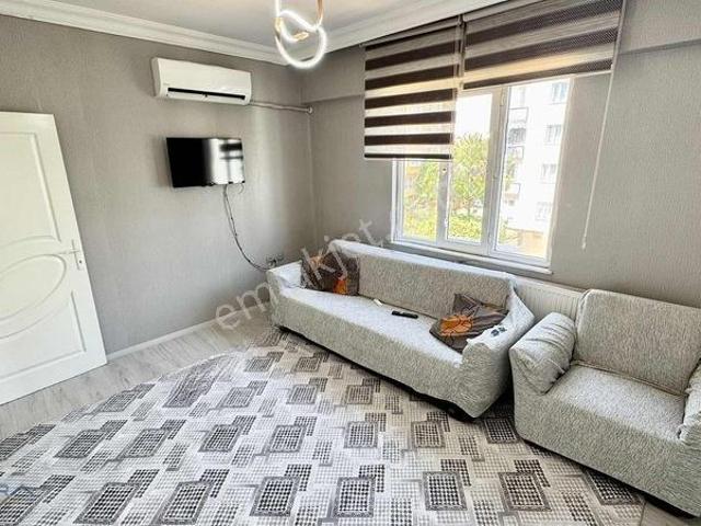 Binevlerde Eşyalı, Klimalı Satılık 2+0 Daire Ara Kat Masrafsız