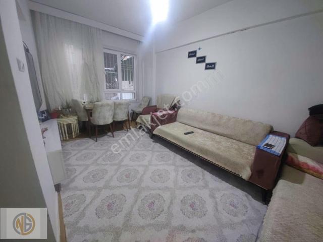 Binevlerde Satılık Bahçe Katı Mesken Tapu2+1 Bahçeli