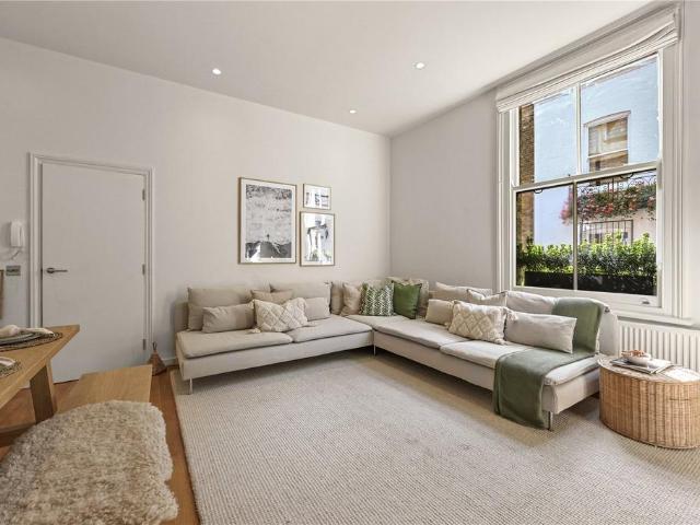 Bingham Place, Marylebone, London, W1U 2 bed apartment to rent £6,392 pcm £1,475 pw