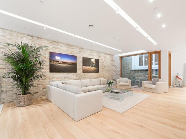 Bingham Place, Marylebone, W1U 3 bed house to rent £24,916 pcm £5,750 pw