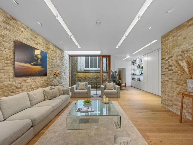 Bingham Place, Marylebone W1 3 bed house to rent £24,917 pcm £5,750 pw