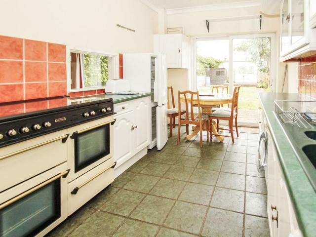 Bingham Road, Bournemouth BH9, 4 bed property to rent, £2,450 pcm | PrimeLocation