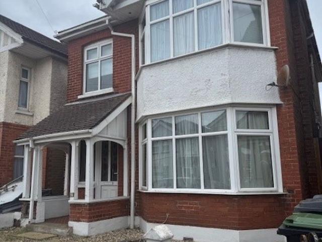 Bingham Road, Bournemouth BH9, 5 bed detached house to rent, £2,750 pcm | PrimeLocation