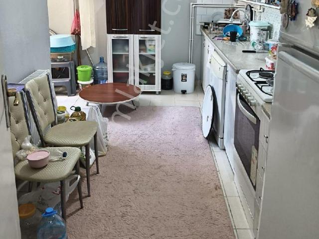 Binkonutda Oval Çarşıya Yakin Satılık 3+1 Daire