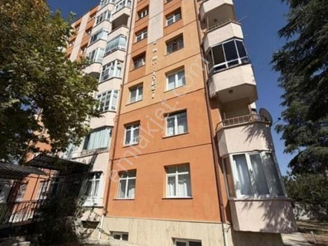 Binkonutlar Mahallesinde 2+1 Bakımlı Daire