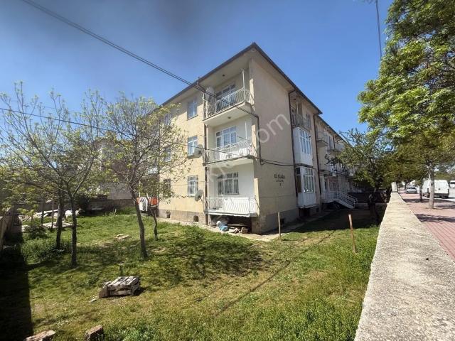 Binkonutlarda Orta Kat 3+1 Daire | Erenkaya Cd Tramvaya Yakın