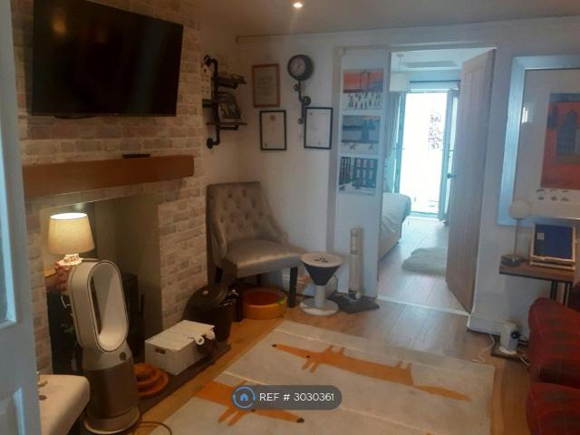 Binswood St, Leamington Spa CV32, 1 bed terraced house to rent, £1,000 pcm | PrimeLocation