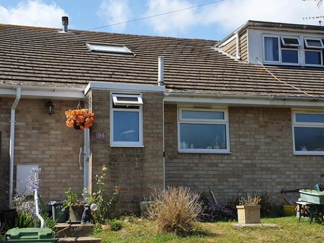 Binstead Lodge Road, Ryde PO33 1 bed end of terrace house to rent £820 pcm £189 pw