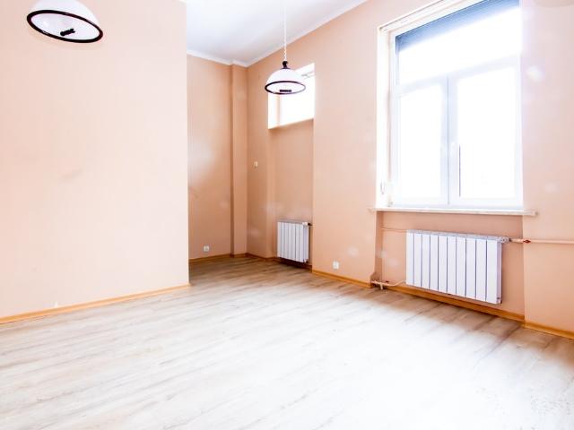 Lokal usługowy 19,59 m², dwa wejścia, niskie koszty