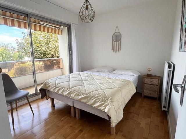 BIARRITZ PROCHE CENTRE VILLE APPT TYPE T3 MEUBLE