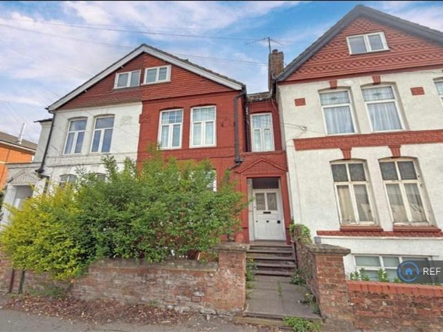 Bicester Road, Aylesbury, HP19 2 bed flat to rent £1,200 pcm £277 pw