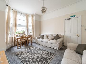 Bickersteth Road, London SW17, 2 bed flat to rent, £2,500 pcm | PrimeLocation