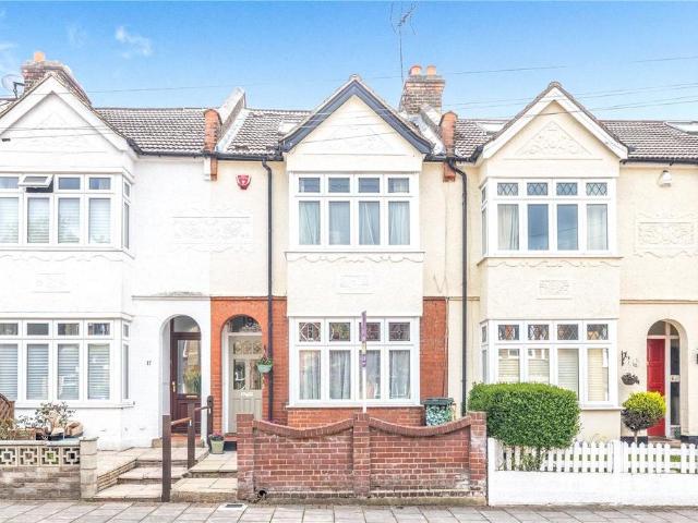 Bickley Crescent, Chatterton Village, London, BR1 2DW, United Kingdom | 4 bed townhouse for rent #115027028 | Rentberry