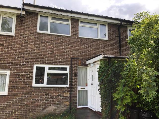 Bicknor Road, Kent BR6 2 bed terraced house to rent £1,775 pcm £410 pw