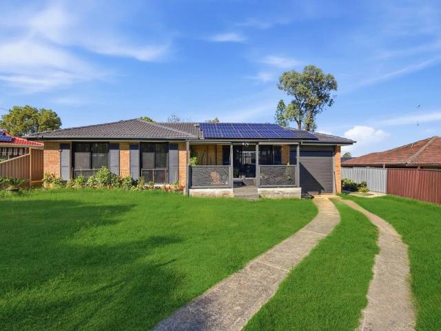 Bidwill, 11 Walshe Grove