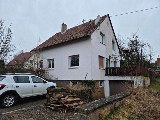 Biete Einfamilienhaus in Norheim