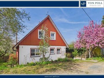 BIETERVERFAHREN: Idyllisches Einfamilienhaus mit blickgeschütztem Garten