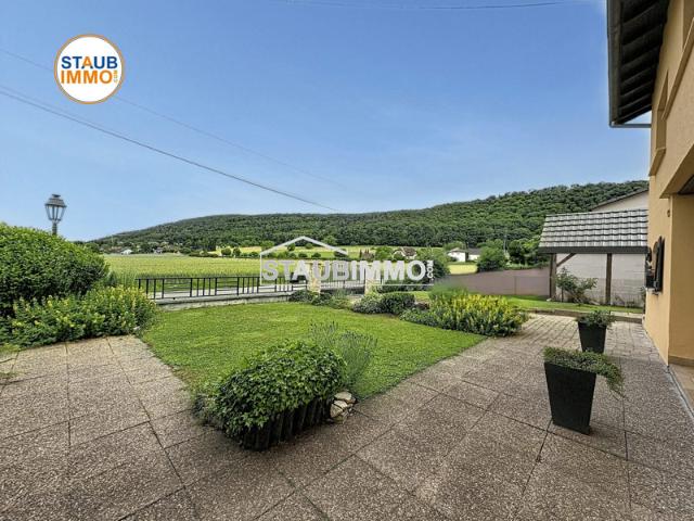 Biederthal, Spacieuse maison de 326 m² habitables pouvant être