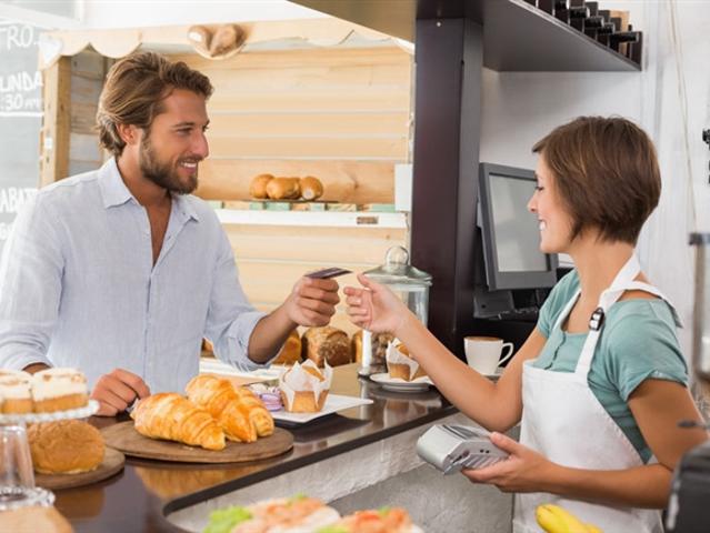 Biel/Biel Bäckerei Teestube mit Terrasse zur Übergabe