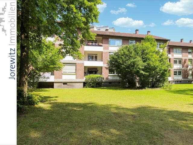 Bielefeld Senne: Frisch sanierte 2 Zimmer Wohnung mit idealem Schnitt und Loggia