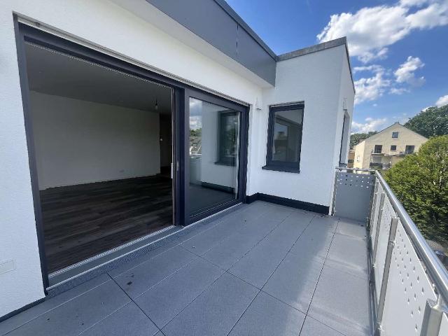 Bielefelder Str. 30 in Bad Lippspringe, 3 Zimmer DG Wohnung mit 2 Dachterrassen im KFW 40 Standard