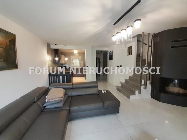 Dom w Bielsko Bała 200 m2, garaż, ogród, wysoki standard