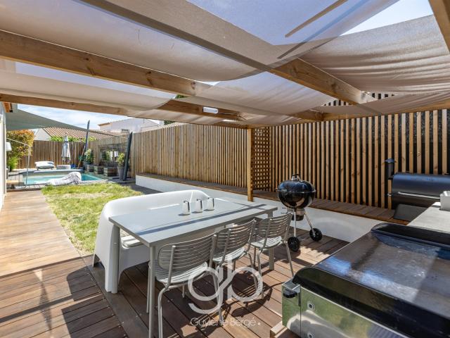 Maison plain pied 157 m2 avec piscine 157m² Pérols