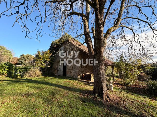 Bien d'exception à vendre à Momas Référence 7502