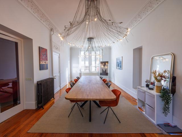 Bien d'exception Hôtel particulier à fort potentiel Gre