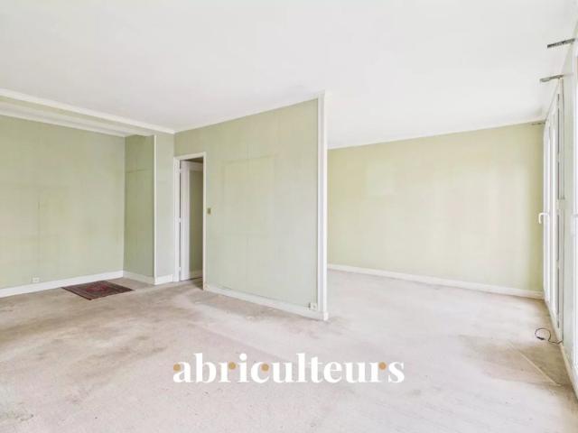 BIEN FAMILIAL LUMINEUX A RENOVER T4 68M2 DAUMESNIL