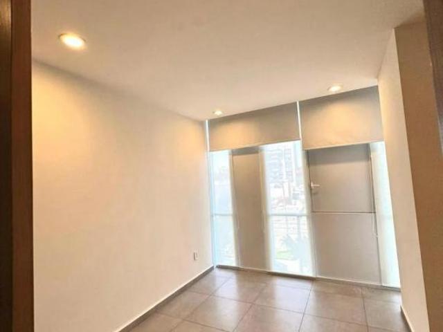Bien Iluminado Amplio Acabos Modernos Con Acceso Desde Plaza Carso 采光良好、空间宽敞、现代装修，可从 Plaza Carso 直接进