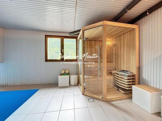 Bien Rare chalet Contemporain