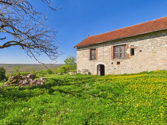 Bien rare sur le marché 633m² Lugagnac