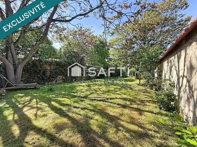 Bien rare sur un terrain de 853m² à 5 min du RER A