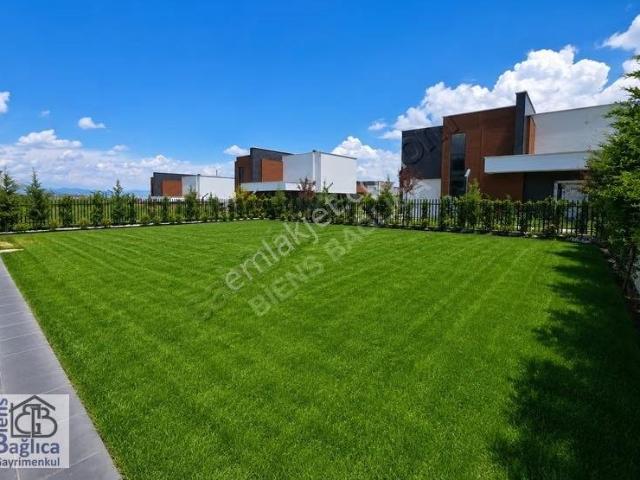Biens Ten 7/24 Canlı Güvenlik 750m2 Arsa Paylı Asansör Boşluklu