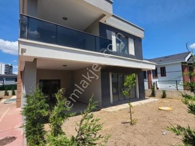 Biens Ten Tam Faturalı Sınırsız Kredili Site İçi Köşe 4+1 Villa