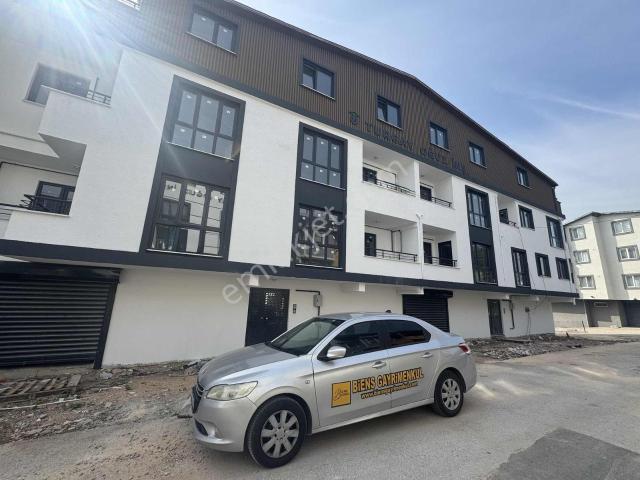 Biens'den Yunuselı Akyıldız'da Asansörlü Binada 3 + 1 Daıre
