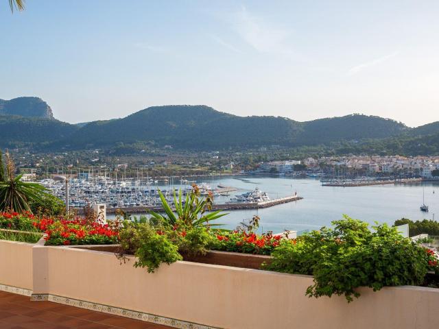 Bienvenido a este excepcional apartamento ubicado en la pres. 148m² Port d'Andratx