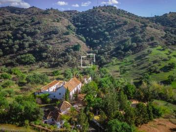 Bienvenido al encantador santuario de Cortijo Casas Viejas. 1048m² Puerto de la Torre