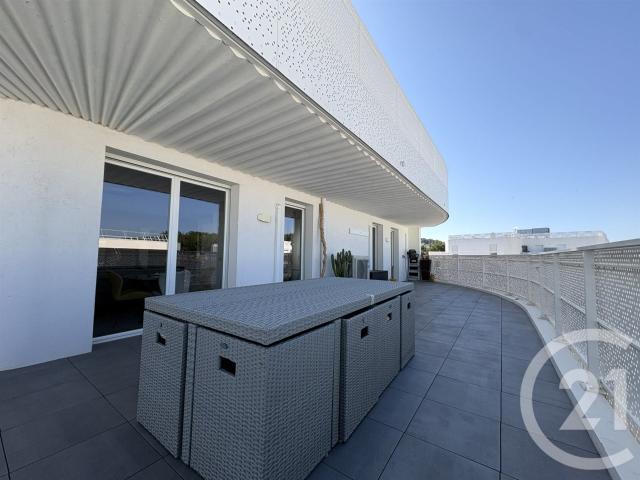 Bienvenue dans un appartement d'exception, niché au cœur du. 82m² La Seyne sur Mer