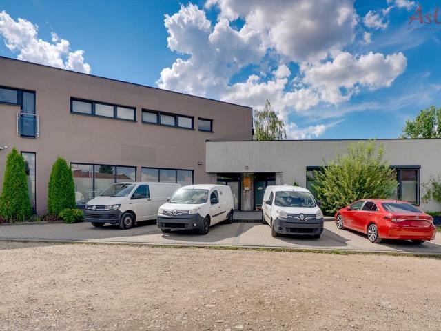 Lokal usługowy z najemcą, 380 m², Bieruń Nowy