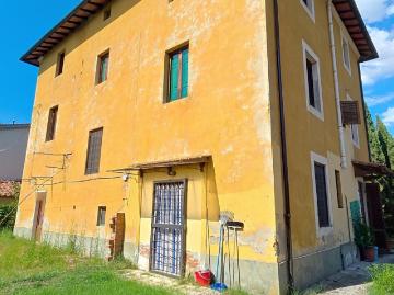 BIFAMILIARE in VENDITA a CASTELFRANCO DI SOTTO VILLA CAMPANILE di 8 vani