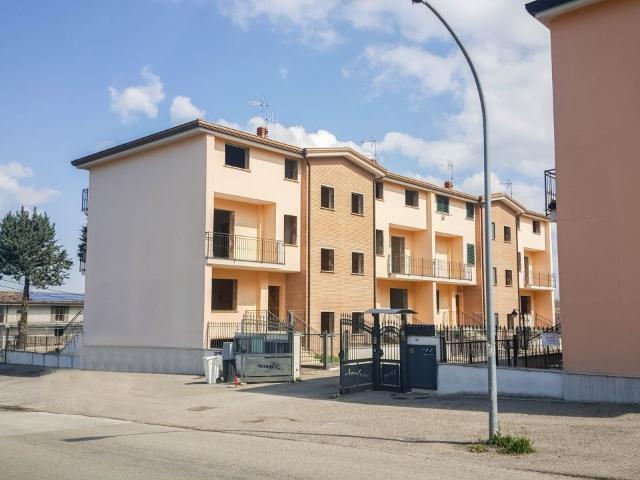 BIFAMILIARE in VENDITA a SAN NICOLA MANFREDI