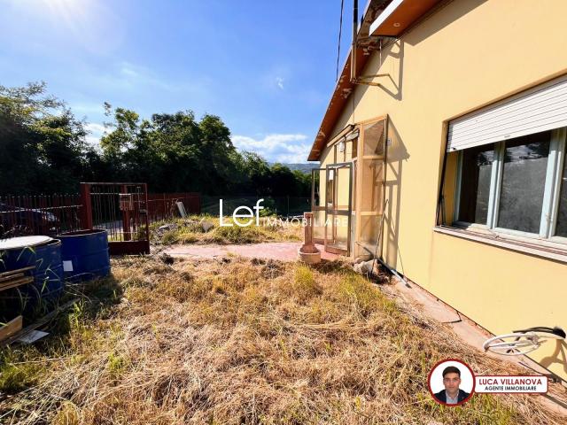 BIFAMILIARE in VENDITA a PEDEROBBA di 4 vani