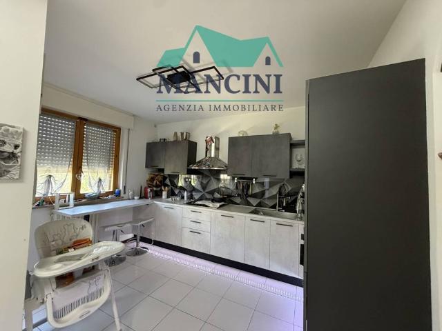 BIFAMILIARE in affitto a Maiolati Spontini, Moie